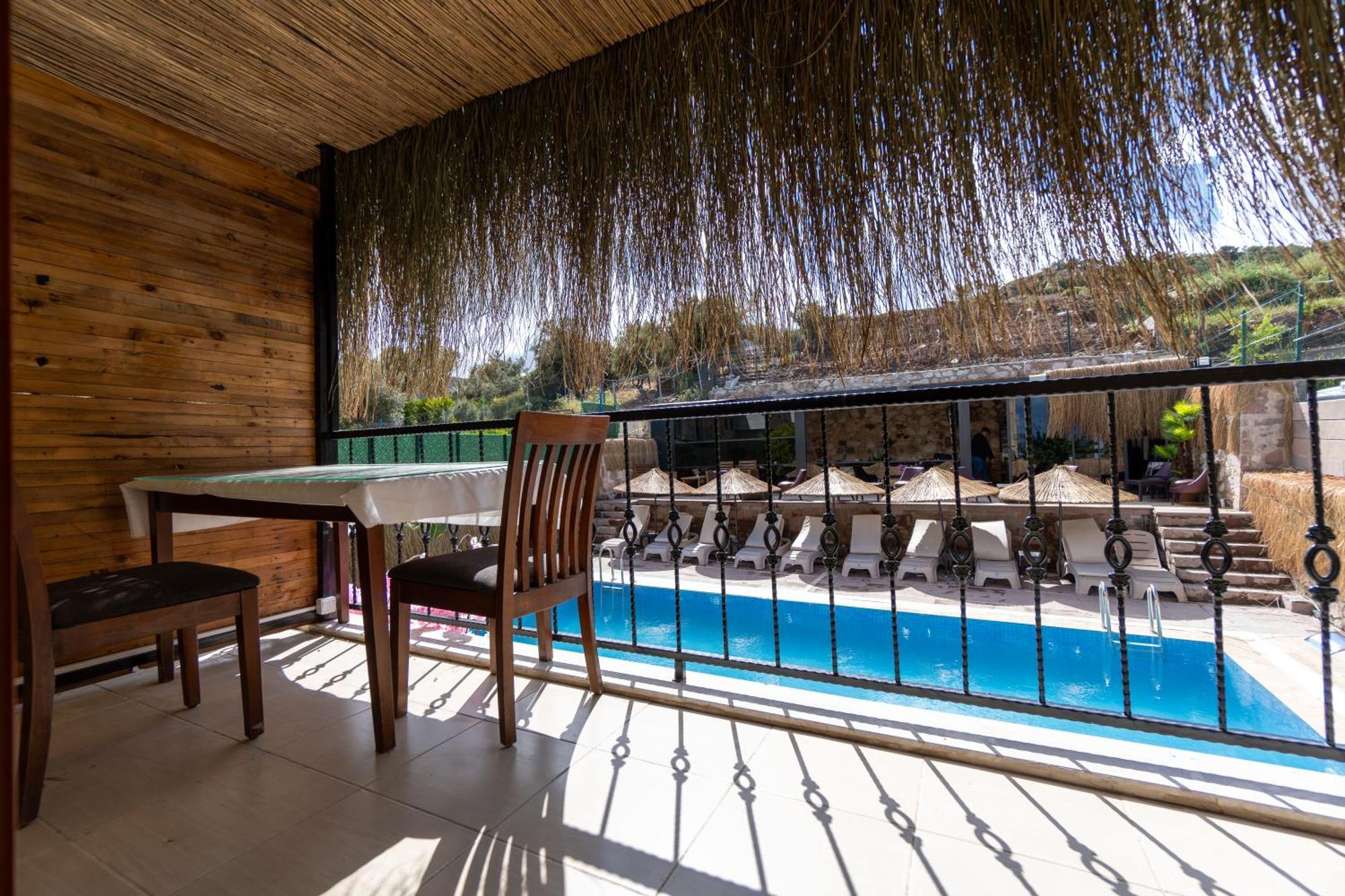 Stone House Butik Otel Esmirna Exterior foto
